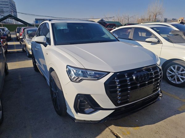 Audi Q3 2022, 49900 км, за 21821 USD - фото 5