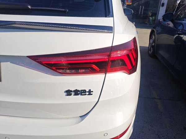Audi Q3 2022, 49900 км, за 21821 USD - фото 8