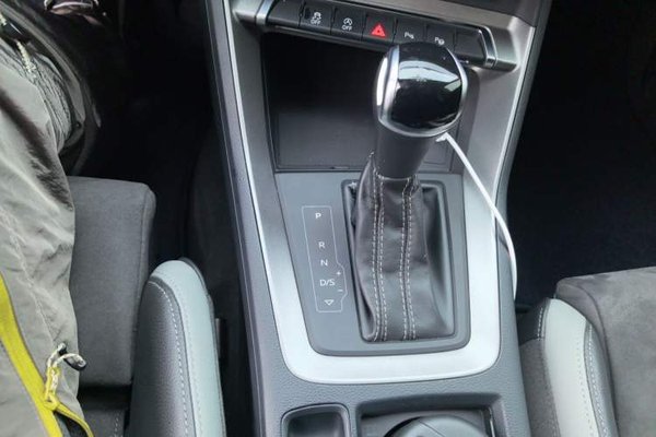 Audi Q3 2022, 73000 км, за 18507 USD - фото 15