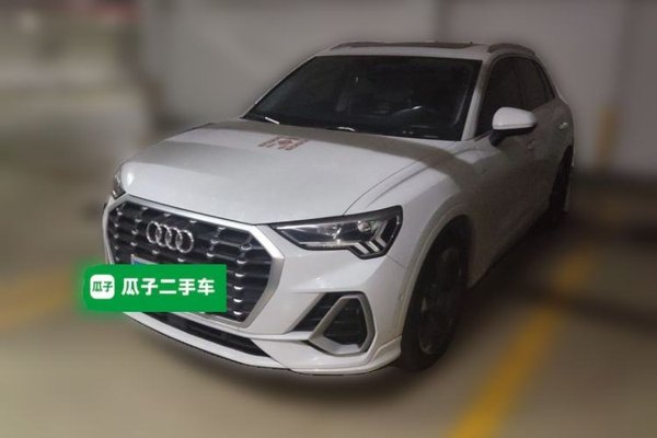 Audi Q3 · 2022 год