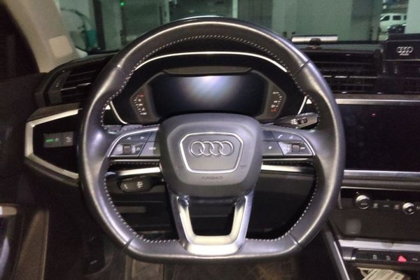 Audi Q3 2022, 88100 км, за 20331 USD - фото 11