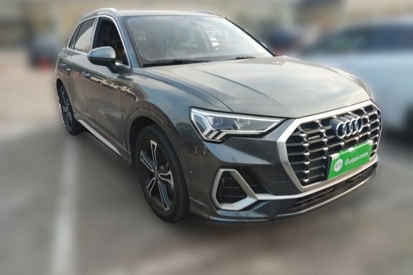 Audi Q3 2022, 55300 км, за 22603 USD