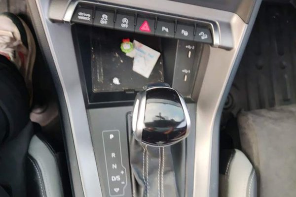 Audi Q3 2022, 55300 км, за 22603 USD - фото 15
