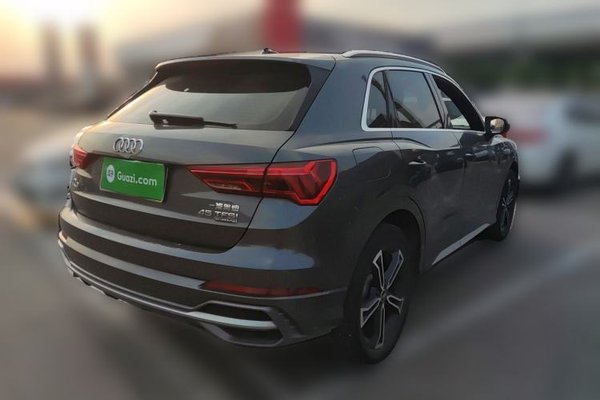 Audi Q3 2022, 55300 км, за 22603 USD - фото 6