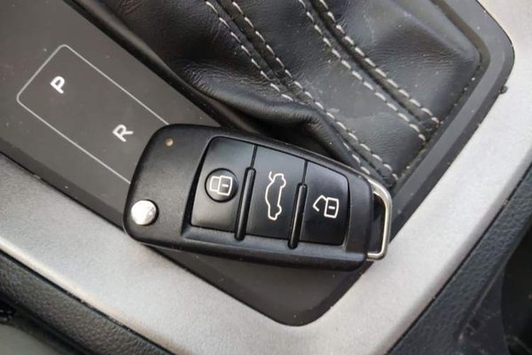 Audi Q3 2022, 55300 км, за 22603 USD - фото 9