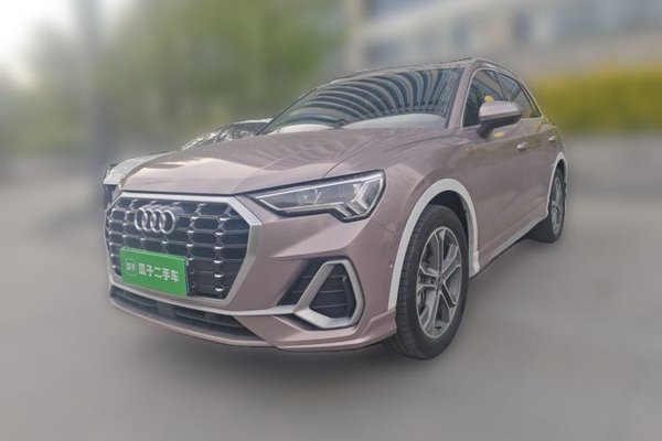 Audi Q3 · 2023 год