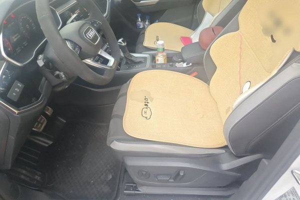 Audi Q3 2023, 36300 км, за 23619 USD - фото 16
