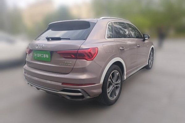 Audi Q3 2023, 36300 км, за 23619 USD - фото 6