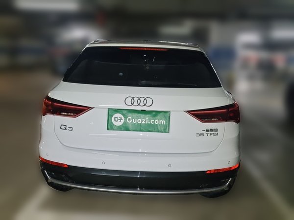 Audi Q3 2024, 16800 км, за 23233 USD