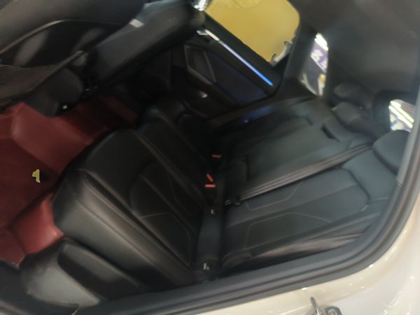 Audi Q3 2024, 19700 км, за 23895 USD - фото 20