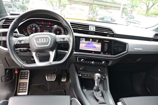 Audi Q3 2024, 27700 км, за 22703 USD - фото 13