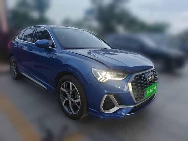 Audi Q3 Sportback 2020, 38600 км, за 15909 USD
