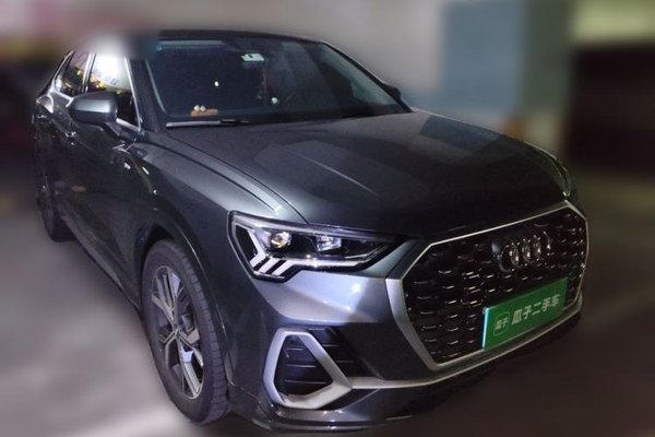 Audi Q3 Sportback 2020, 58800 км, за 16573 USD