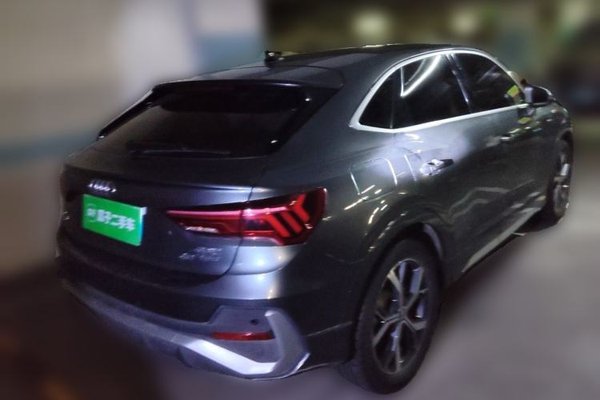 Audi Q3 Sportback 2020, 58800 км, за 16573 USD - фото 6