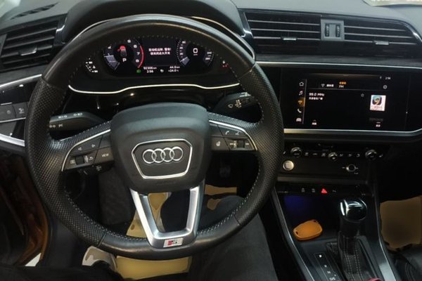 Audi Q3 Sportback 2020, 92300 км, за 18014 USD - фото 17