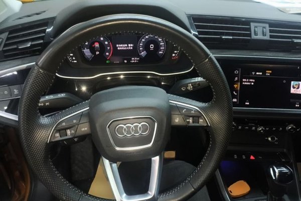 Audi Q3 Sportback 2020, 92300 км, за 18014 USD - фото 18