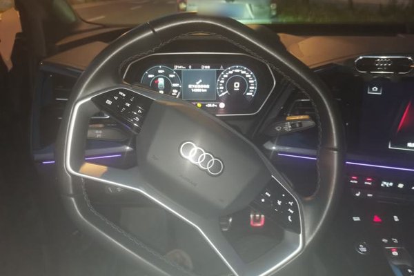 Audi Q4 e-tron 2023, 40500 км, за 17591 USD - фото 10