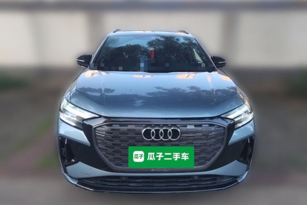Audi Q4 e-tron 2023, 64400 км, за 17721 USD