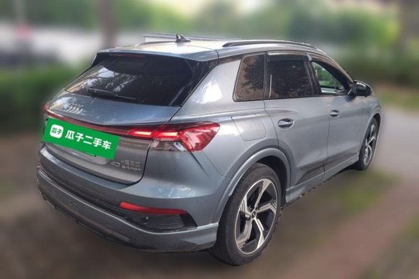 Audi Q4 e-tron 2023, 64400 км, за 17721 USD - фото 6