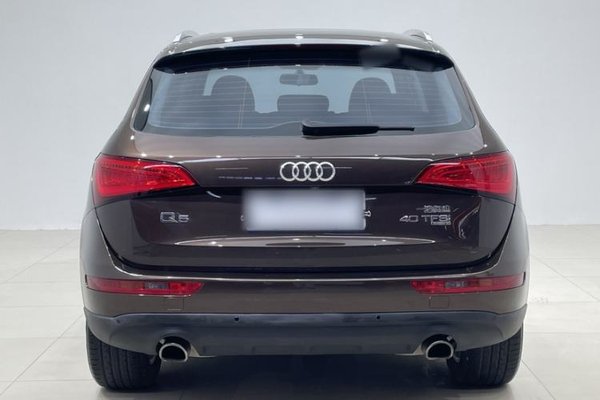 Audi Q5 2013, 150900 км, за 8401 USD