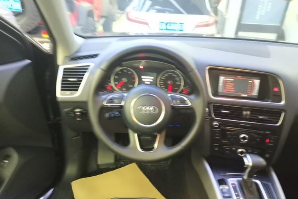Audi Q5 2013, 150900 км, за 8401 USD - фото 12
