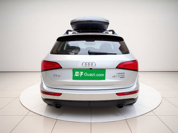 Audi Q5 2013, 121000 км, за 8305 USD