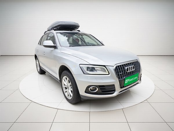 Audi Q5 2013, 121000 км, за 8305 USD
