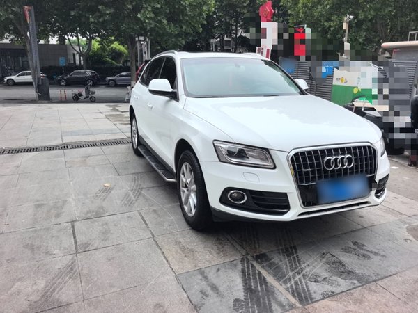 Audi Q5 2015, 105300 км, за 11416 USD