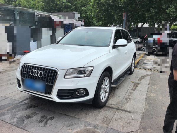 Audi Q5 · 2015 год