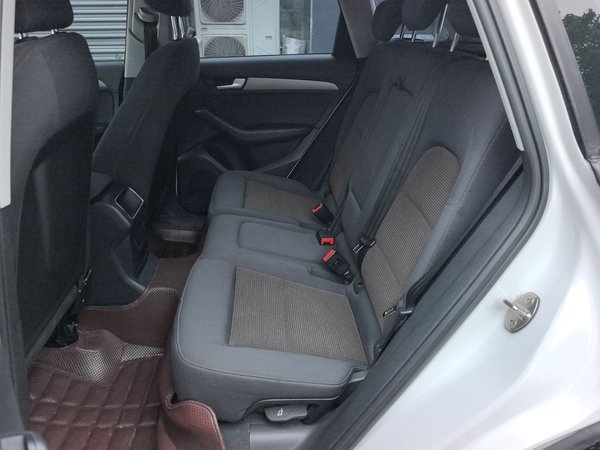 Audi Q5 2015, 105300 км, за 11416 USD - фото 20