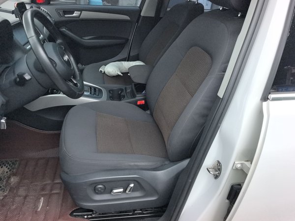 Audi Q5 2015, 105300 км, за 11416 USD - фото 18