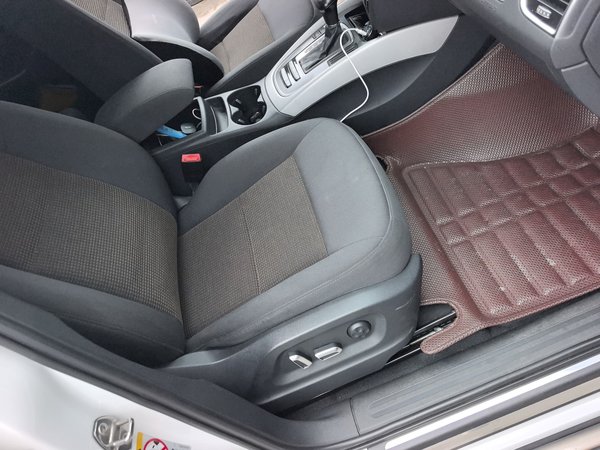 Audi Q5 2015, 105300 км, за 11416 USD - фото 23