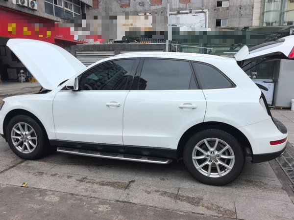 Audi Q5 2015, 105300 км, за 11416 USD