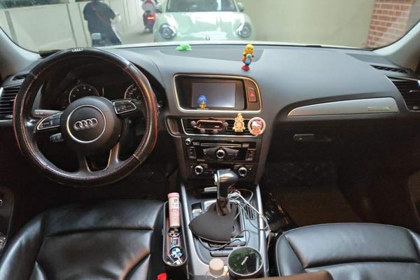 Audi Q5 2015, 131600 км, за 10903 USD - фото 18