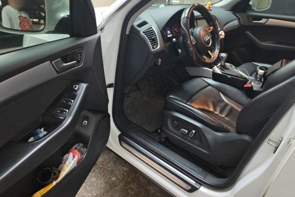 Audi Q5 2015, 131600 км, за 10903 USD - фото 19