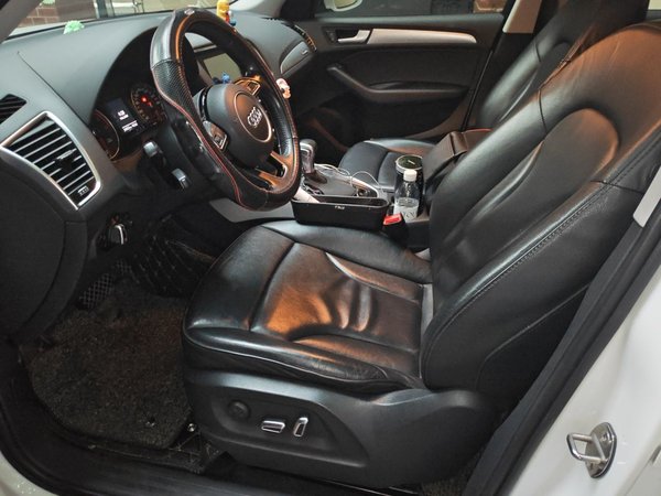 Audi Q5 2015, 131600 км, за 9229 USD - фото 16
