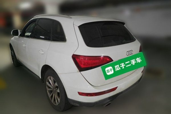 Audi Q5 2015, 166600 км, за 8678 USD