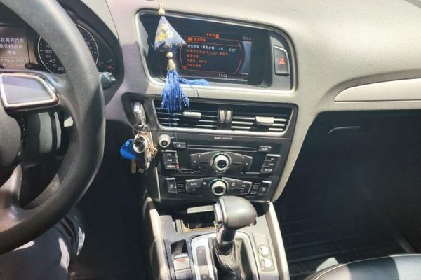 Audi Q5 2016, 74100 км, за 10301 USD - фото 13