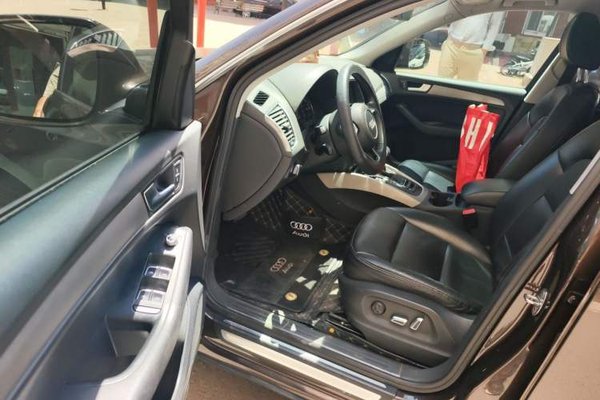 Audi Q5 2016, 74100 км, за 10301 USD - фото 16