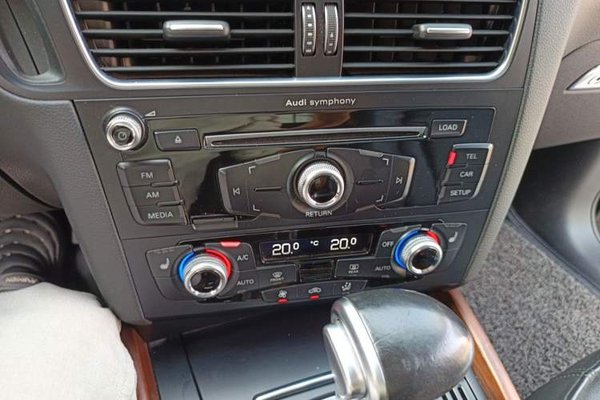 Audi Q5 2016, 199700 км, за 9022 USD - фото 14