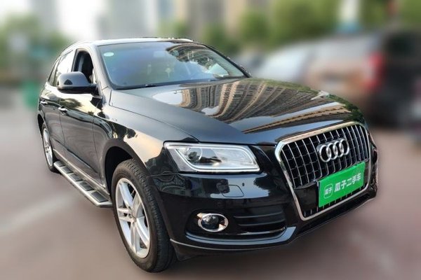 Audi Q5 2016, 65900 км, за 11040 USD