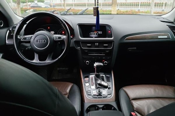 Audi Q5 2016, 134000 км, за 11889 USD - фото 10
