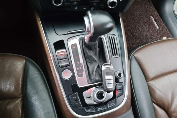 Audi Q5 2016, 134000 км, за 11889 USD - фото 15
