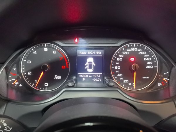 Audi Q5 2016, 66500 км, за 12521 USD - фото 9