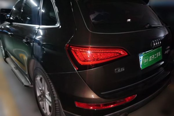 Audi Q5 2017, 97500 км, за 11978 USD