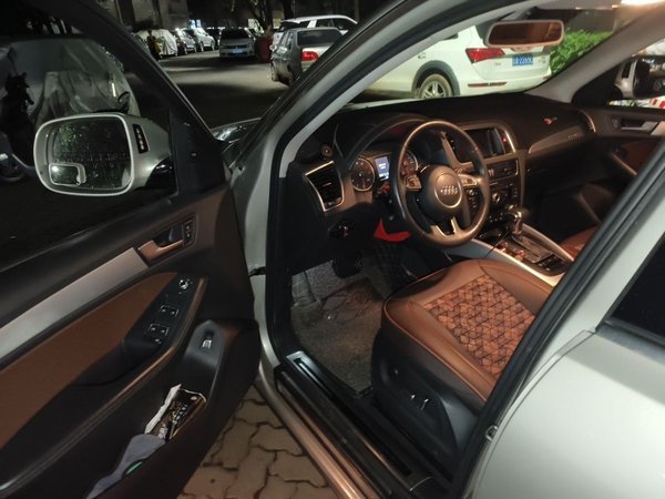Audi Q5 2017, 78400 км, за 15737 USD - фото 17