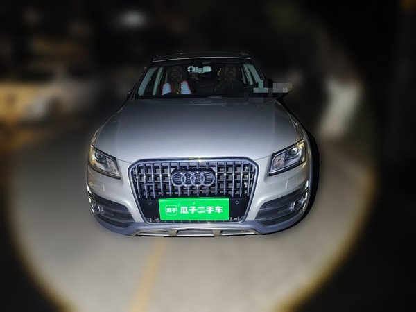Audi Q5 2017, 78400 км, за 15737 USD