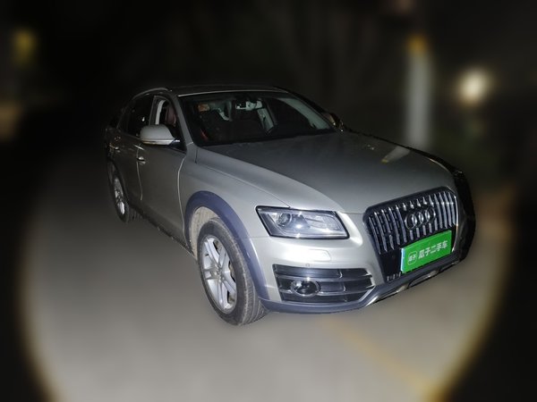 Audi Q5 2017, 78400 км, за 15737 USD