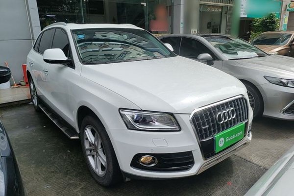 Audi Q5 2017, 106200 км, за 14392 USD