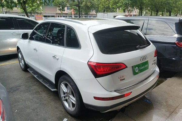 Audi Q5 2017, 106200 км, за 14392 USD